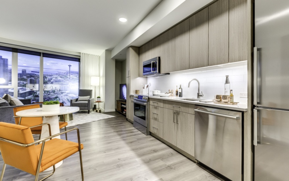 B | Floors 6-15 - 1 bedroom floorplan layout with 1 bathroom and 615 square feet (Floor 2, 3D)