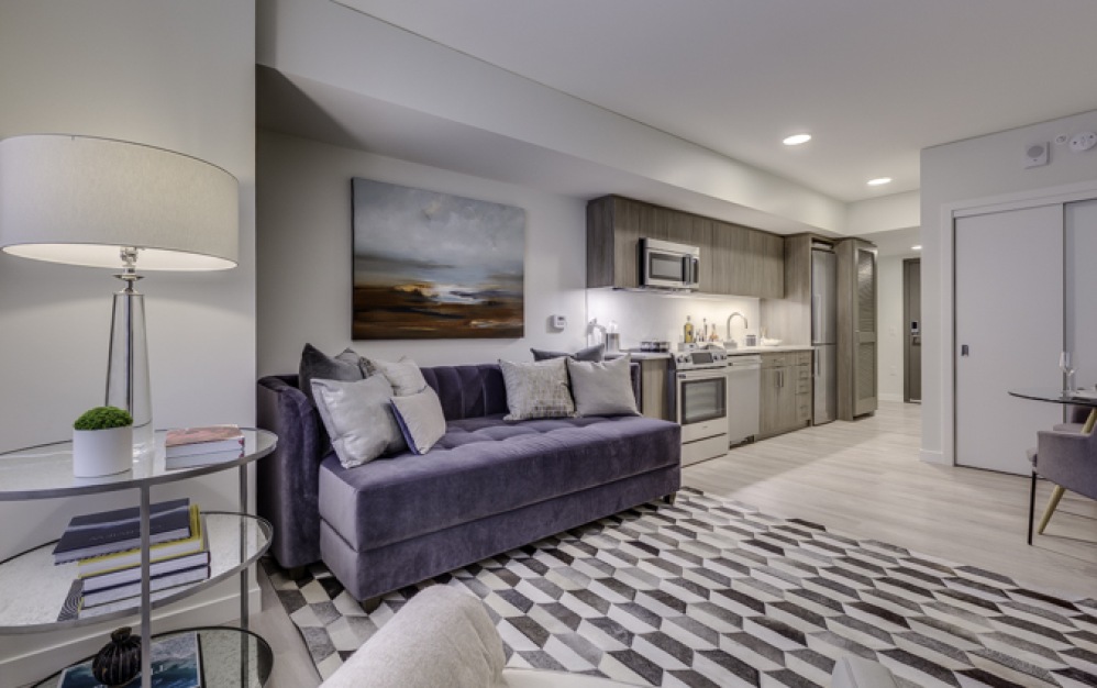 J | Floors 2-6  - Studio floorplan layout with 1 bathroom and 420 square feet (Floor 4, 3D)